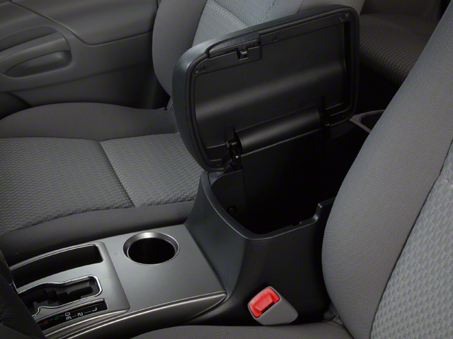 2012 Toyota Tacoma 4WD Double Cab V6 AT (Natl)