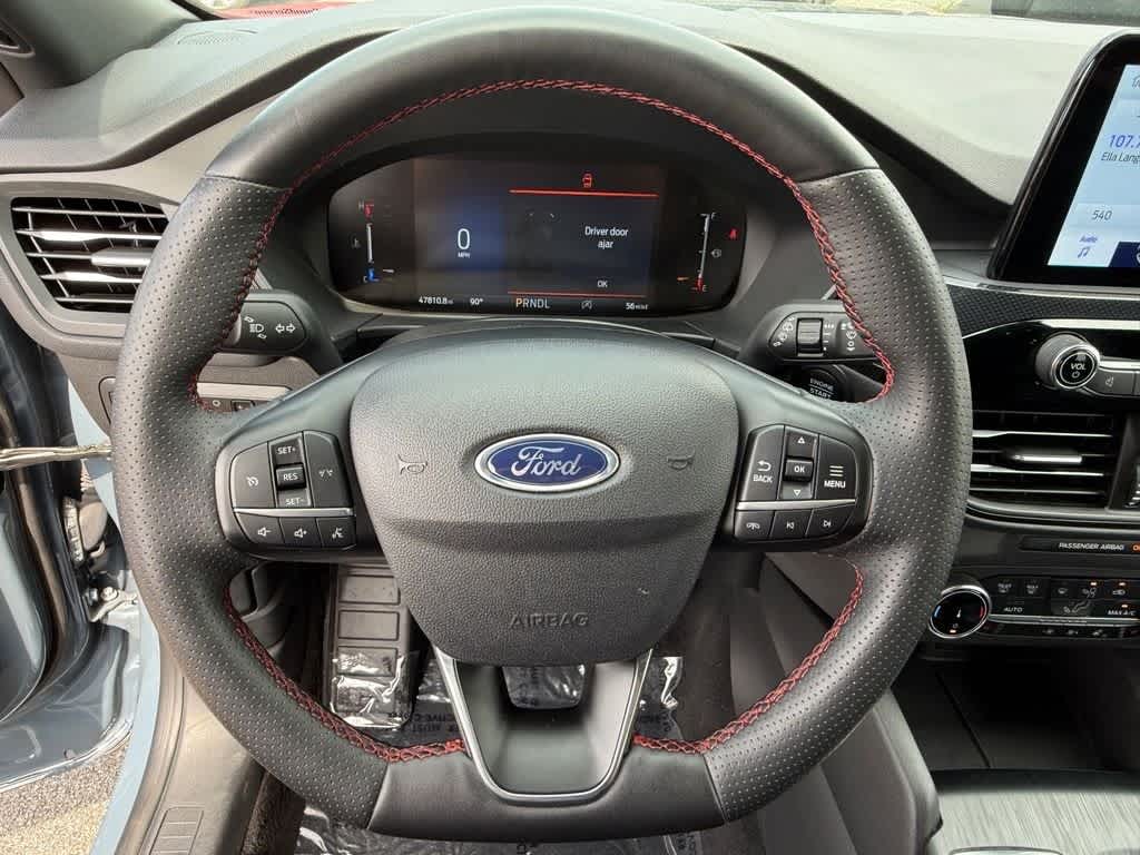 2025 Ford Escape ST-Line Select