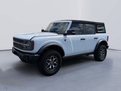2023 Ford Bronco Badlands