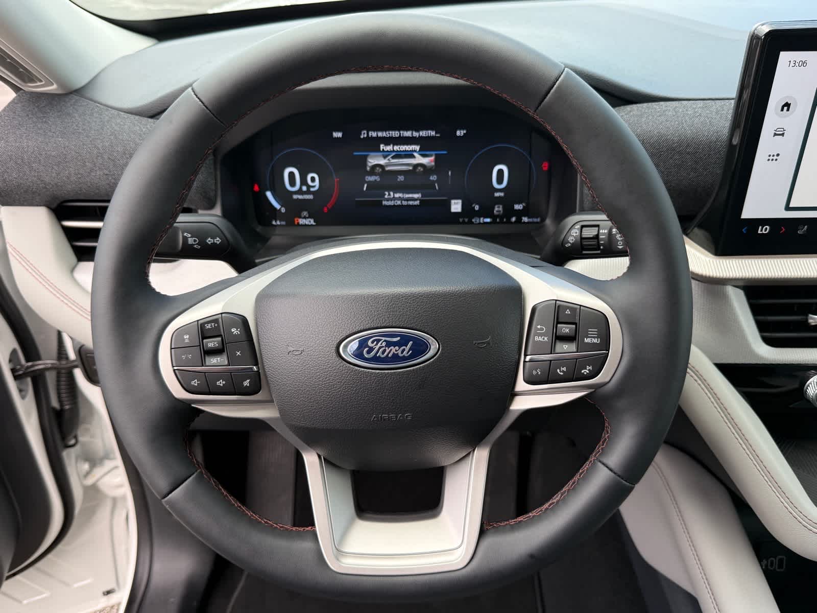 2026 Ford Explorer Active w/200A Pkg