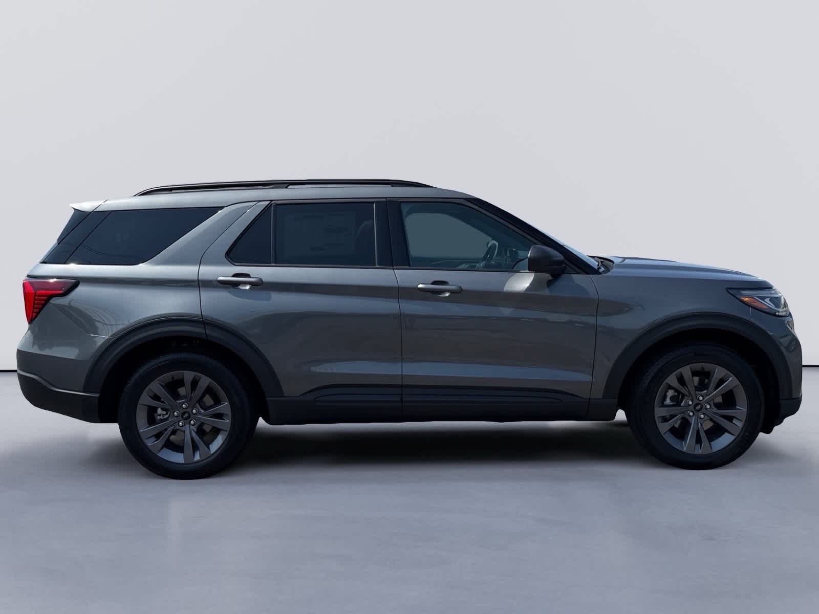 2027 Ford Explorer Active w/200A Pkg