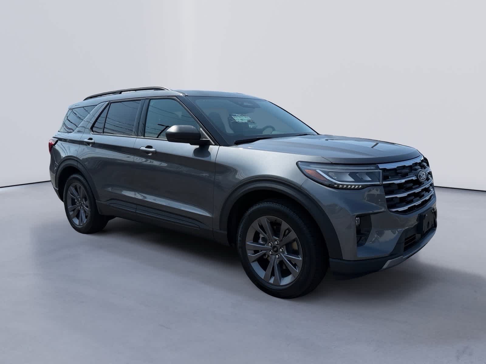 2027 Ford Explorer Active w/200A Pkg