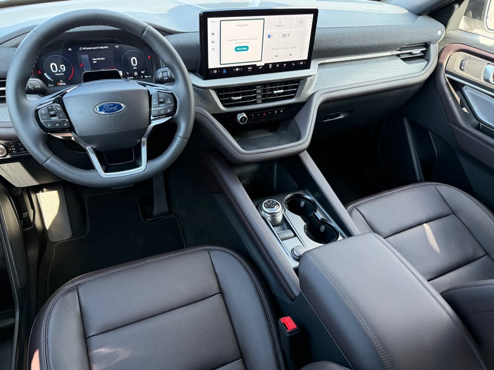2027 Ford Explorer Platinum