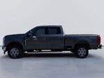 2027 Ford Super Duty F-250 SRW XLT
