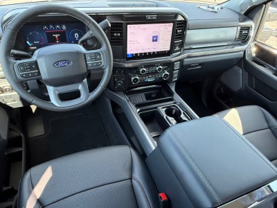 2027 Ford Super Duty F-350 SRW LARIAT