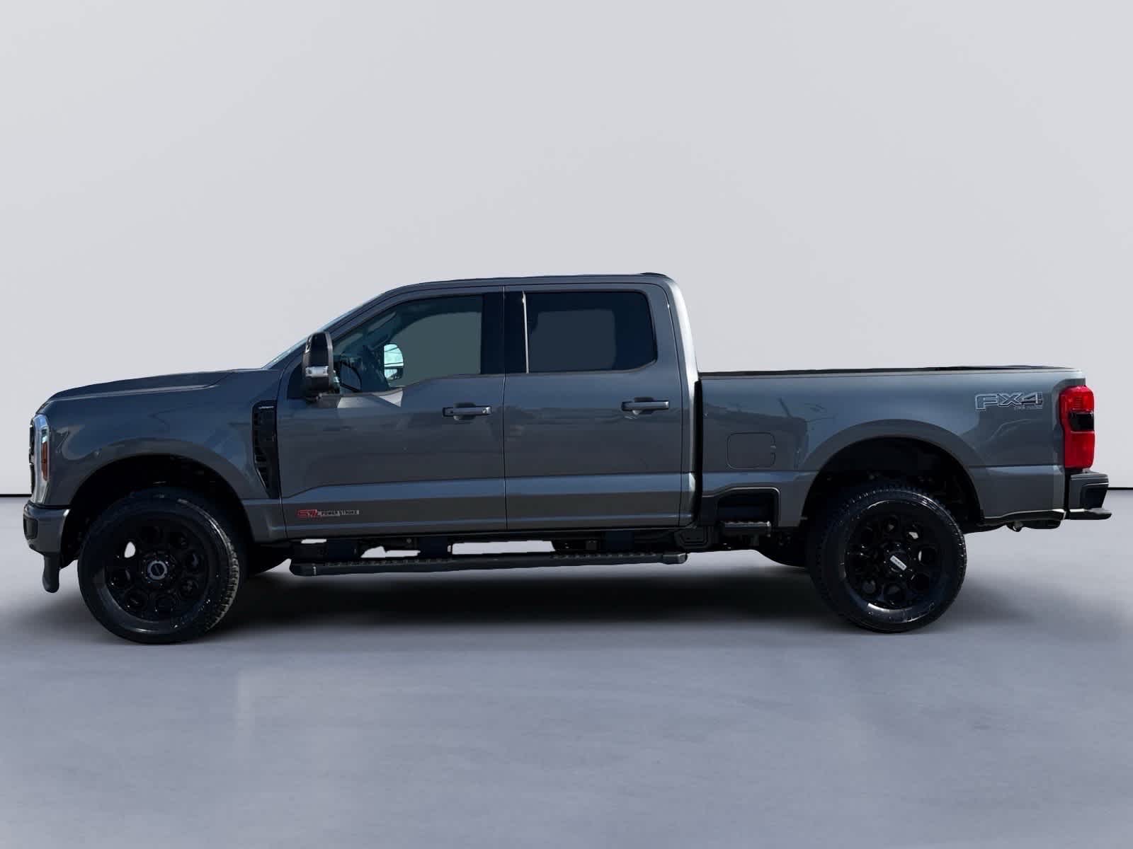 2027 Ford Super Duty F-350 SRW LARIAT