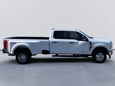 2026 Ford Super Duty F-350 DRW Pickup XL