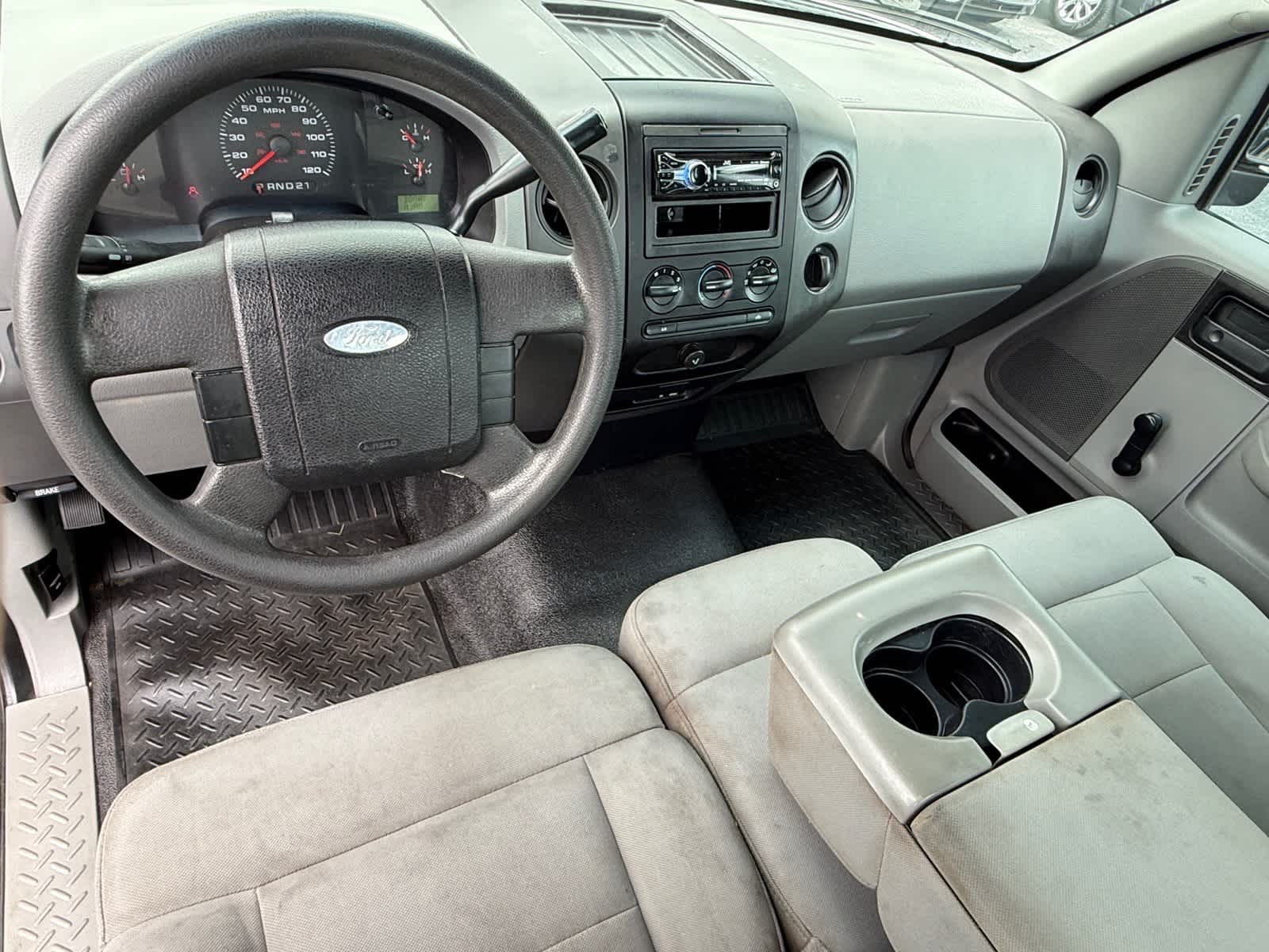 2004 Ford F-150 XL