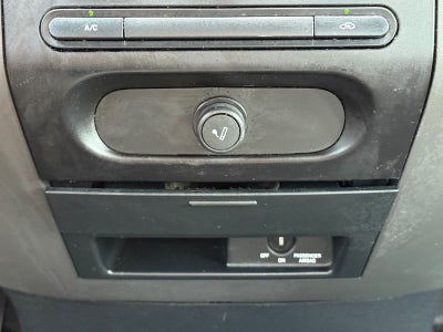 2004 Ford F-150 XL