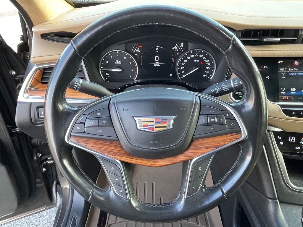 2019 Cadillac XT5 Platinum