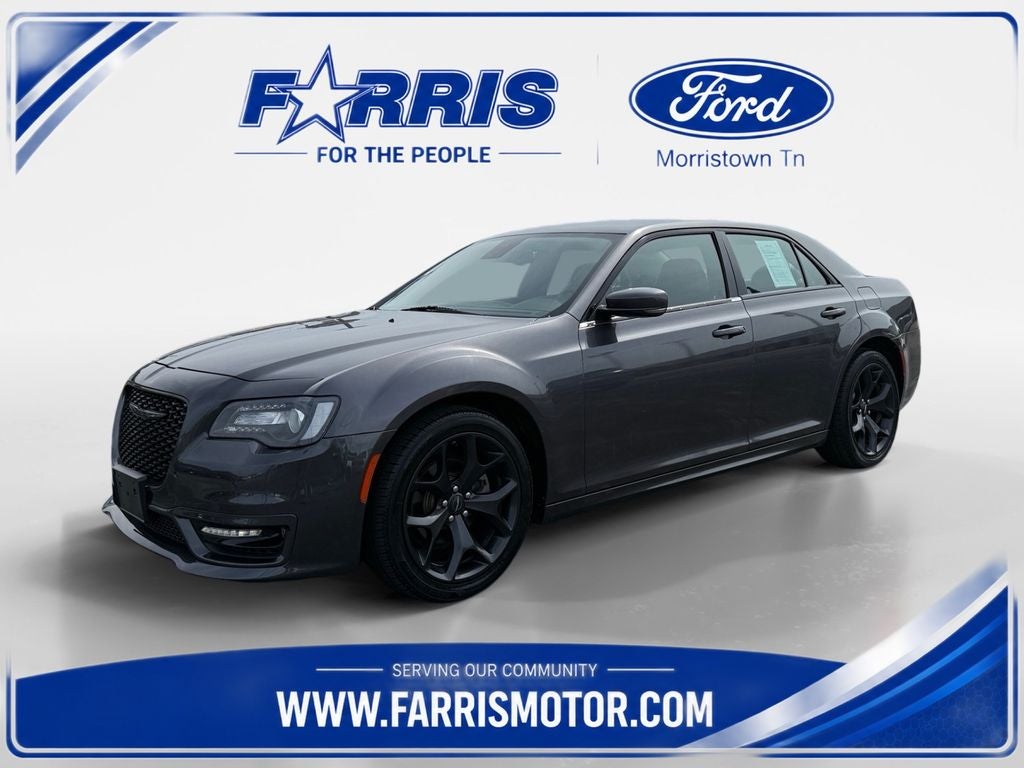 2022 Chrysler 300 Touring L RWD's photo