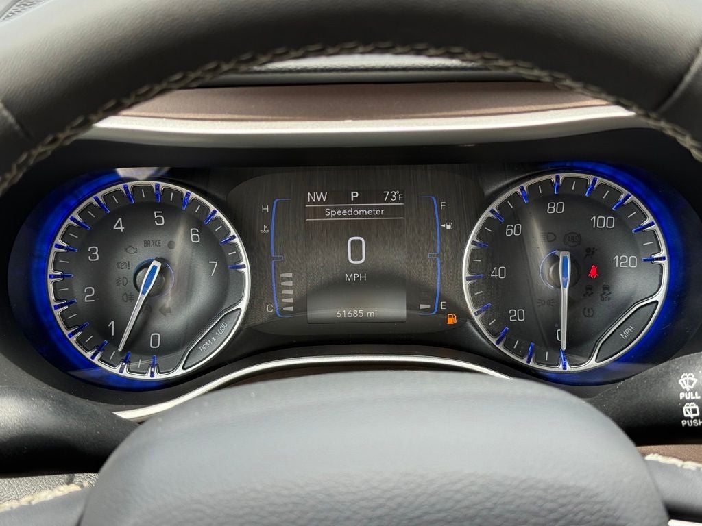 2022 Chrysler Voyager LX