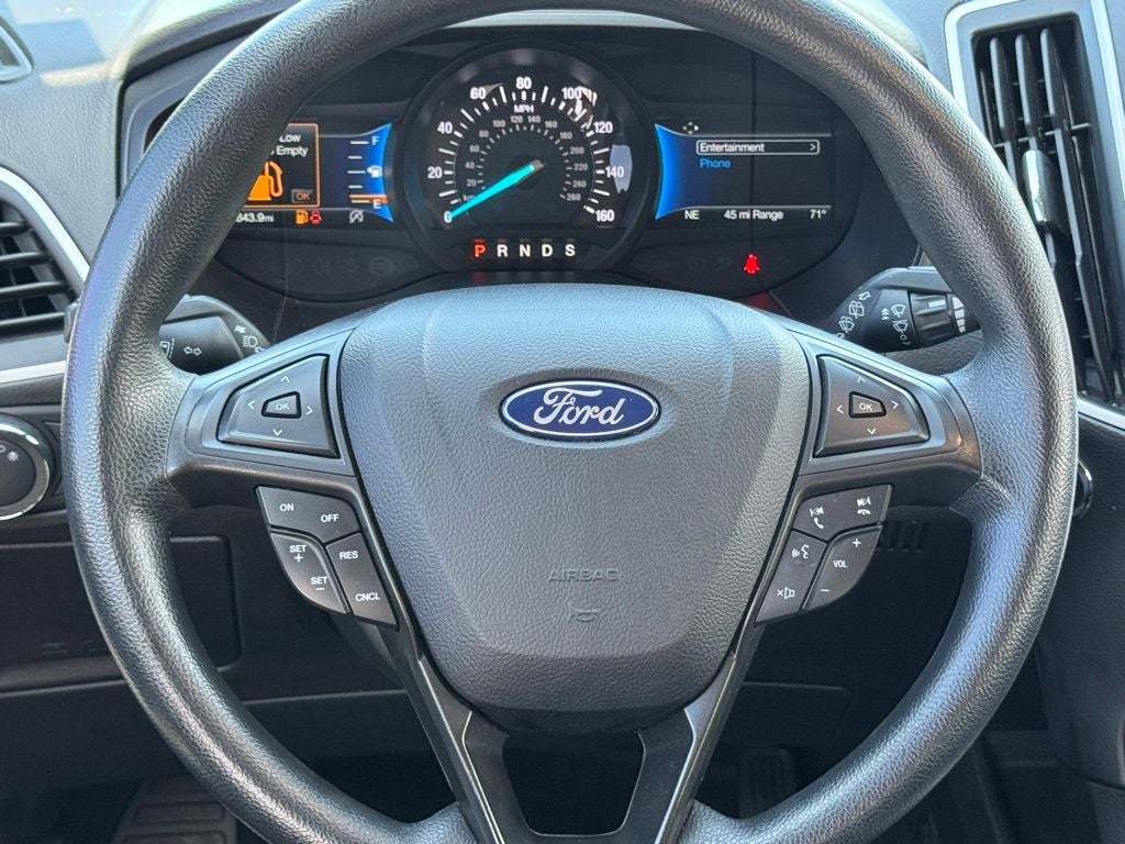 2022 Ford Edge SE
