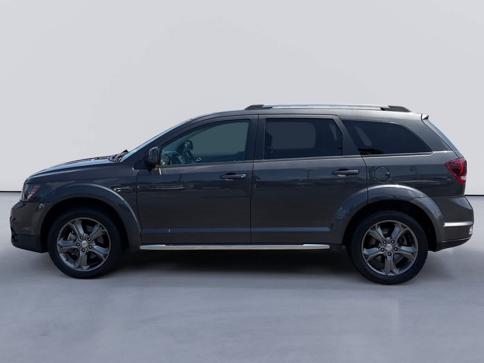 Used 2017 Dodge Journey Crossroad Plus with VIN 3C4PDCGG5HT564295 for sale in Morristown, TN
