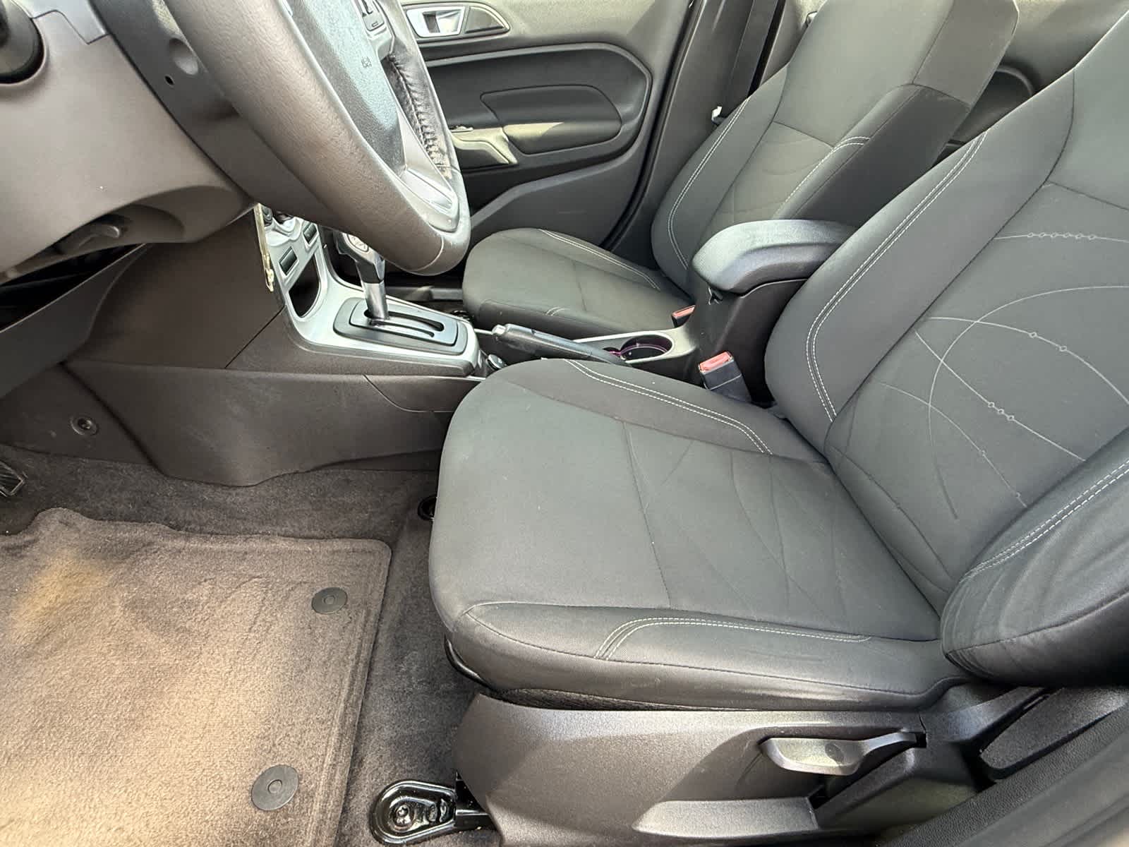 2016 Ford Fiesta SE