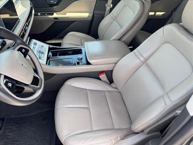 2023 Lincoln Aviator Standard