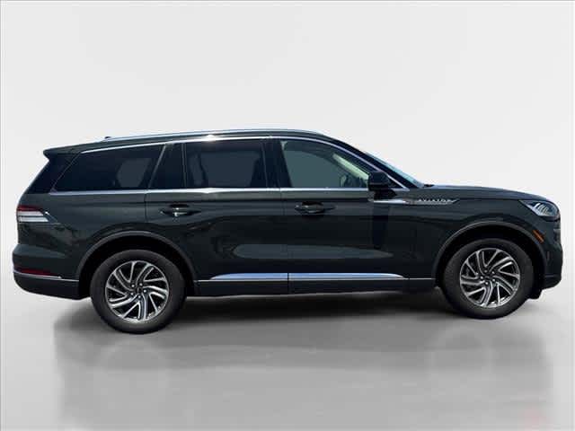 2023 Lincoln Aviator Standard