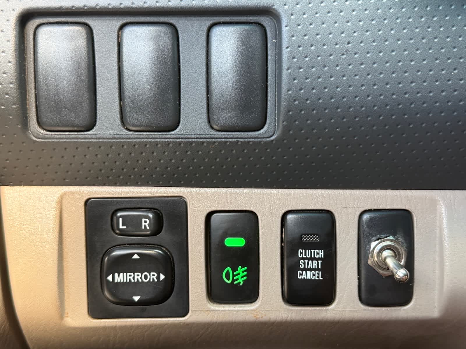 2005 Toyota Tacoma Base