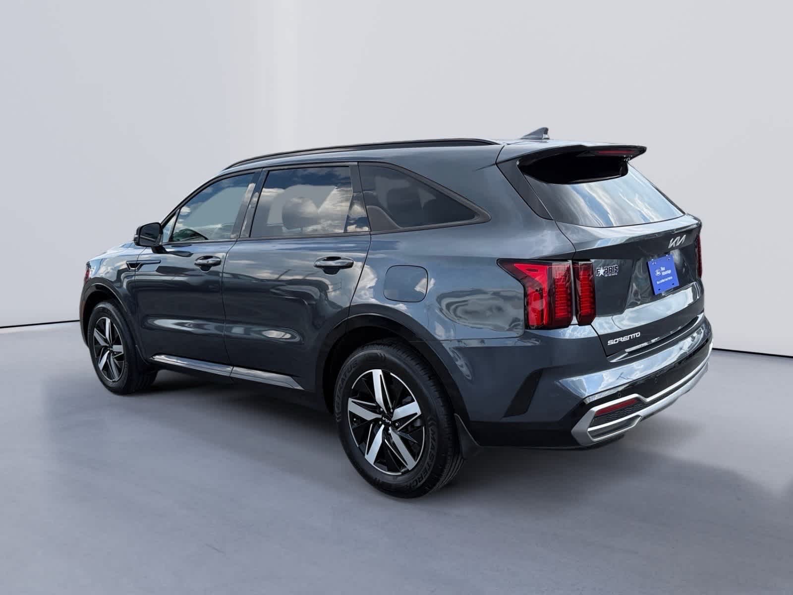 2023 Kia Sorento S