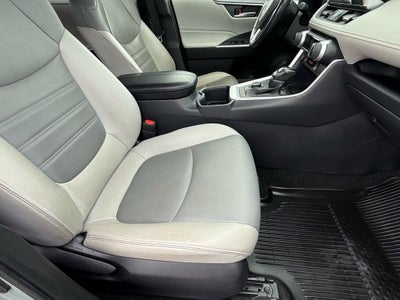 2023 Toyota RAV4 Hybrid XLE Premium