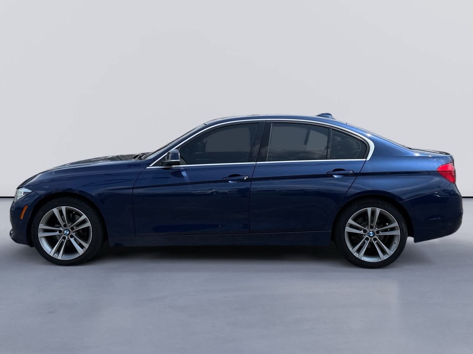 2017 BMW 330i 330i