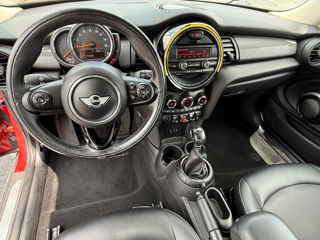 2016 MINI Cooper Base