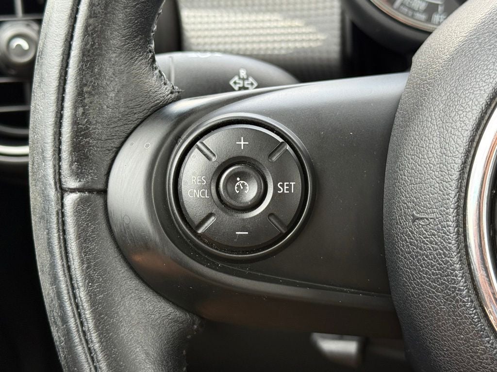 2016 MINI Cooper Base