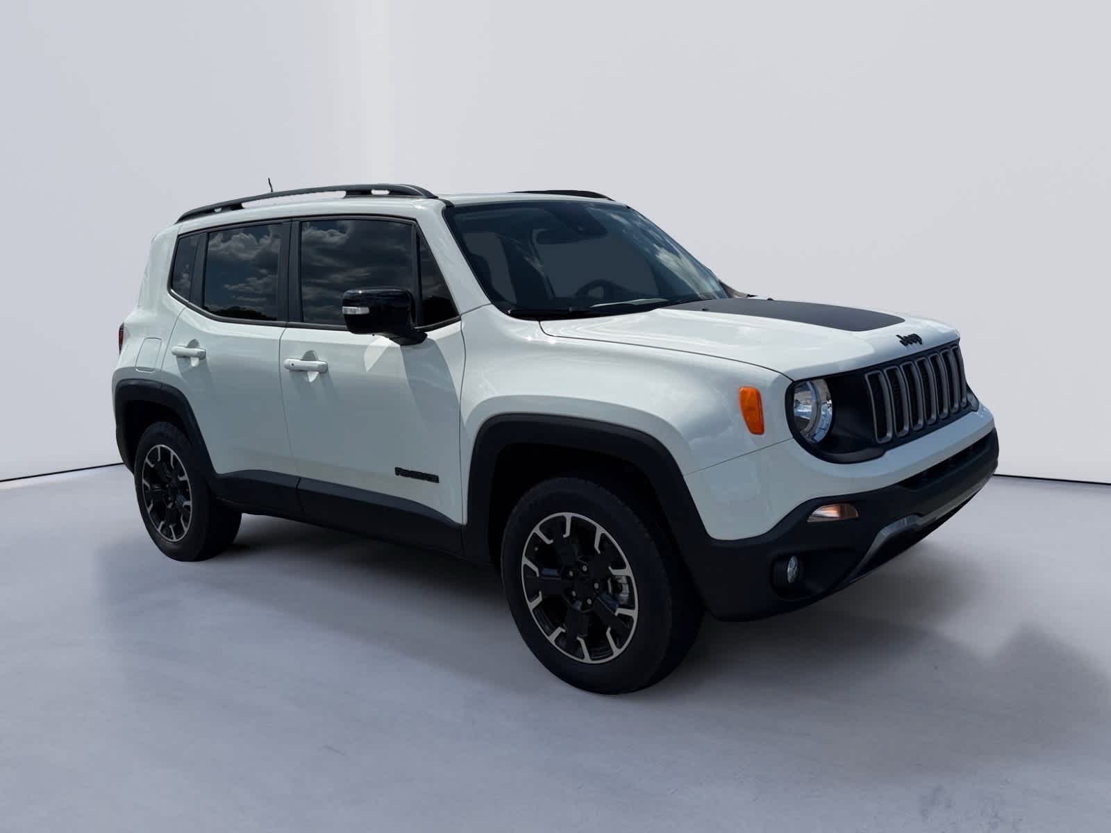 2023 Jeep Renegade Upland